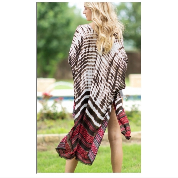 Boho Beautiful Jacquard Kimono Top - Picture 9 of 11